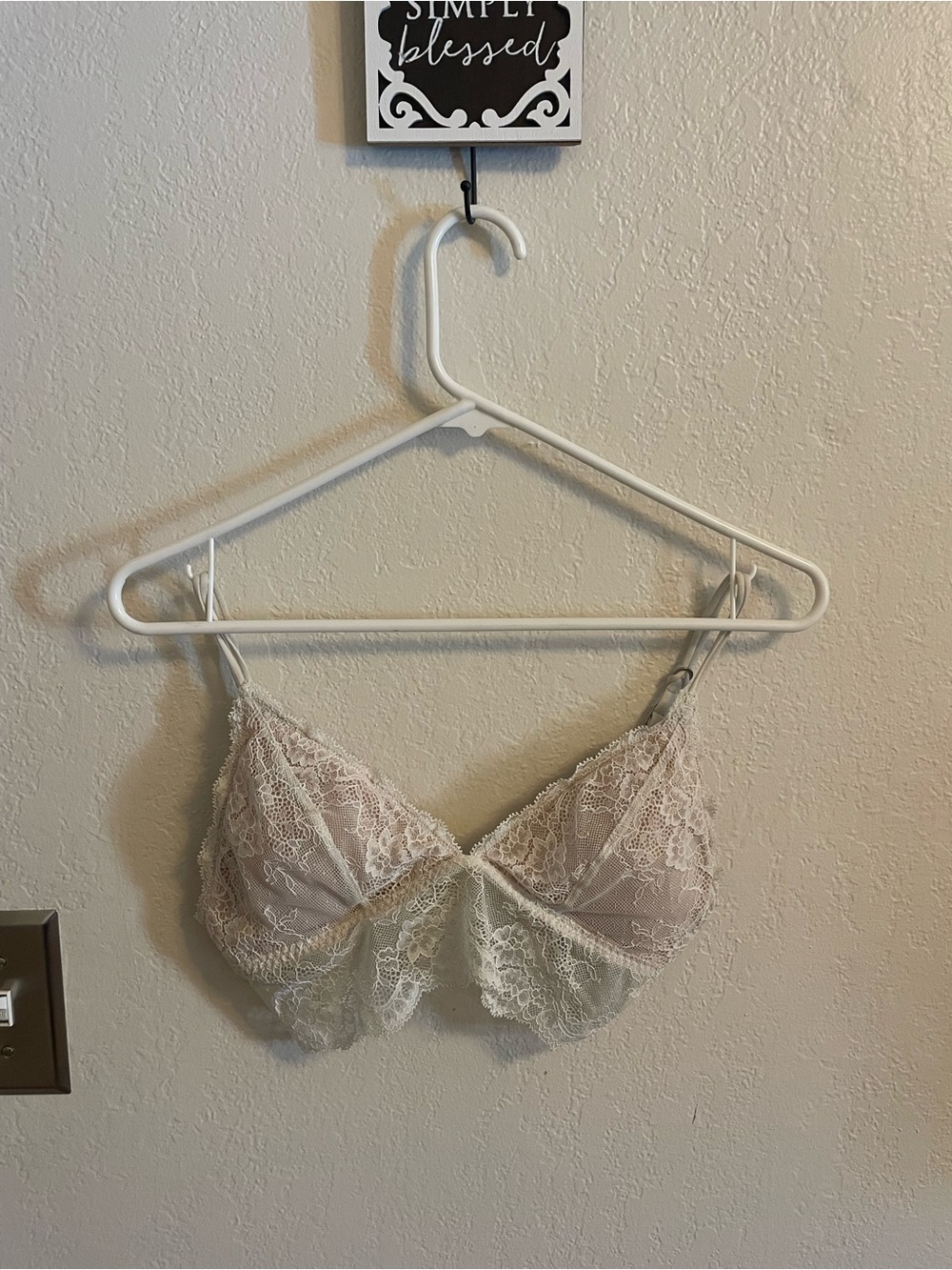 Abercrombie & Fitch Lace Bralette in Light Pink and Cream